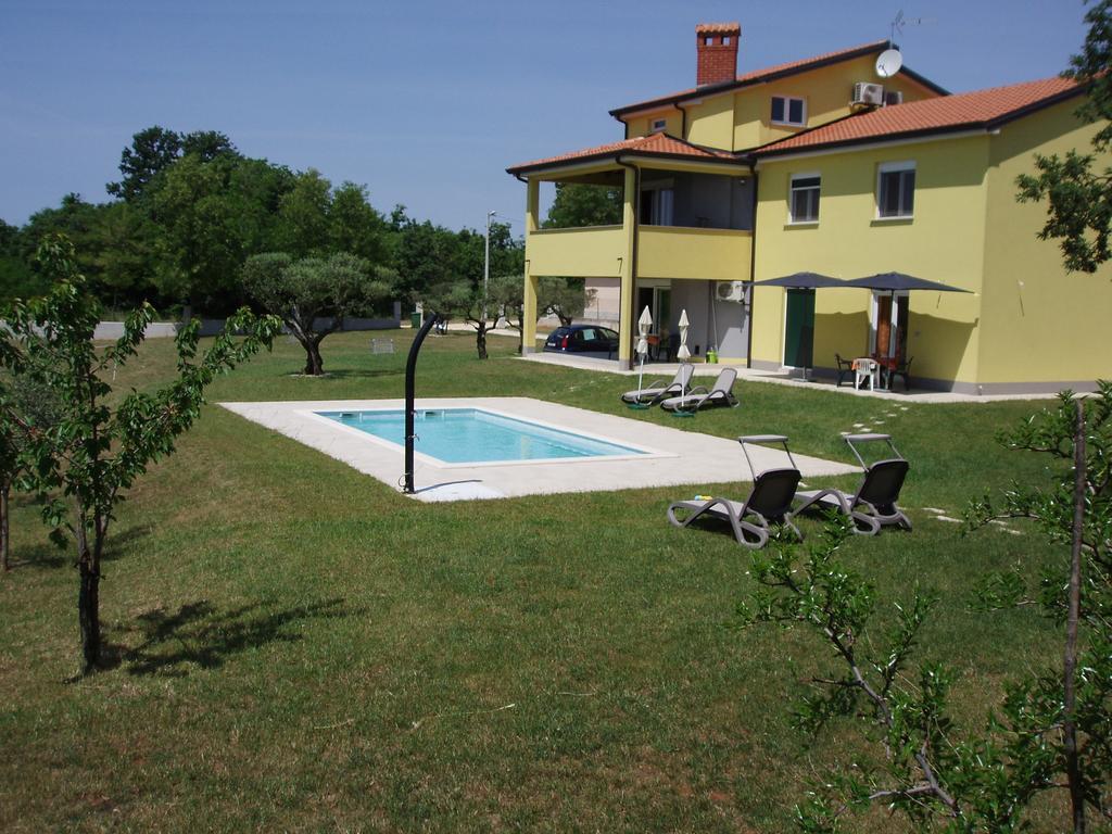 Villanova Apartments Poreč Habitación foto