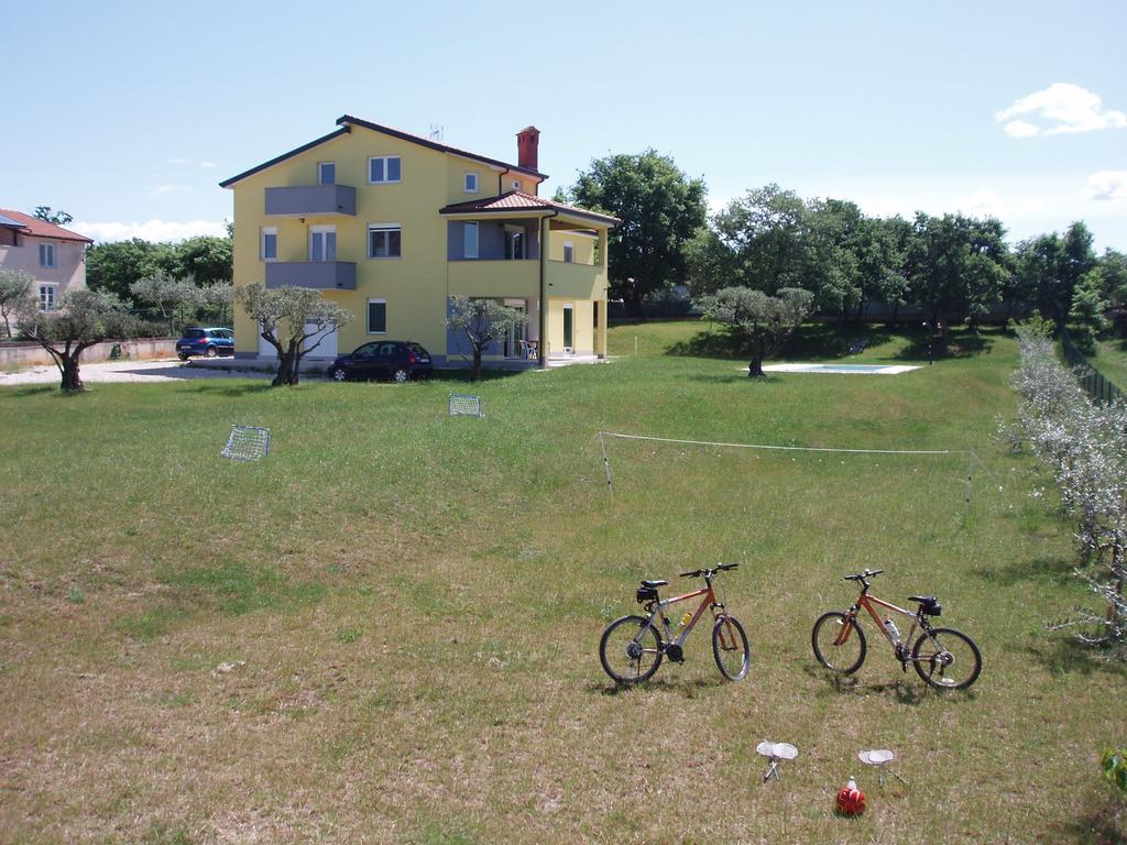 Villanova Apartments Poreč Exterior foto